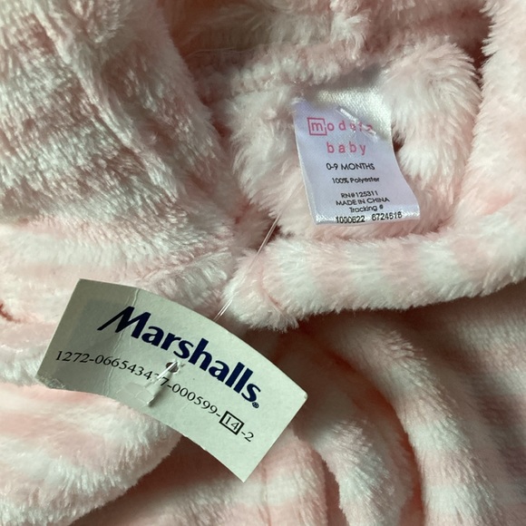 NWT Modern Baby Soft Pink Striped Baby Robe 0-9 Months - Picture 3 of 9